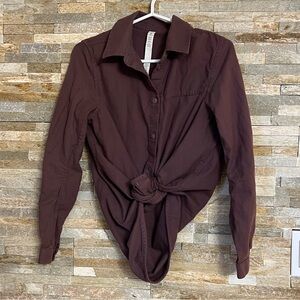 Lululemon Athletica Brown with Purple Undertones Button Up Shirt 100% Cotton